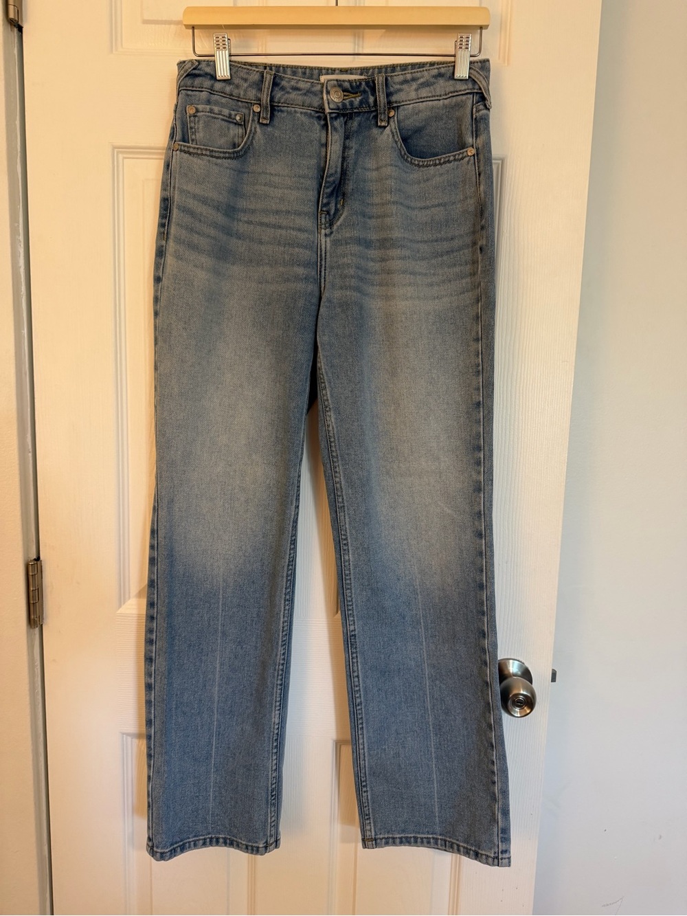 Cleo & Wolf High-Rise Straight Jeans supersoft denim